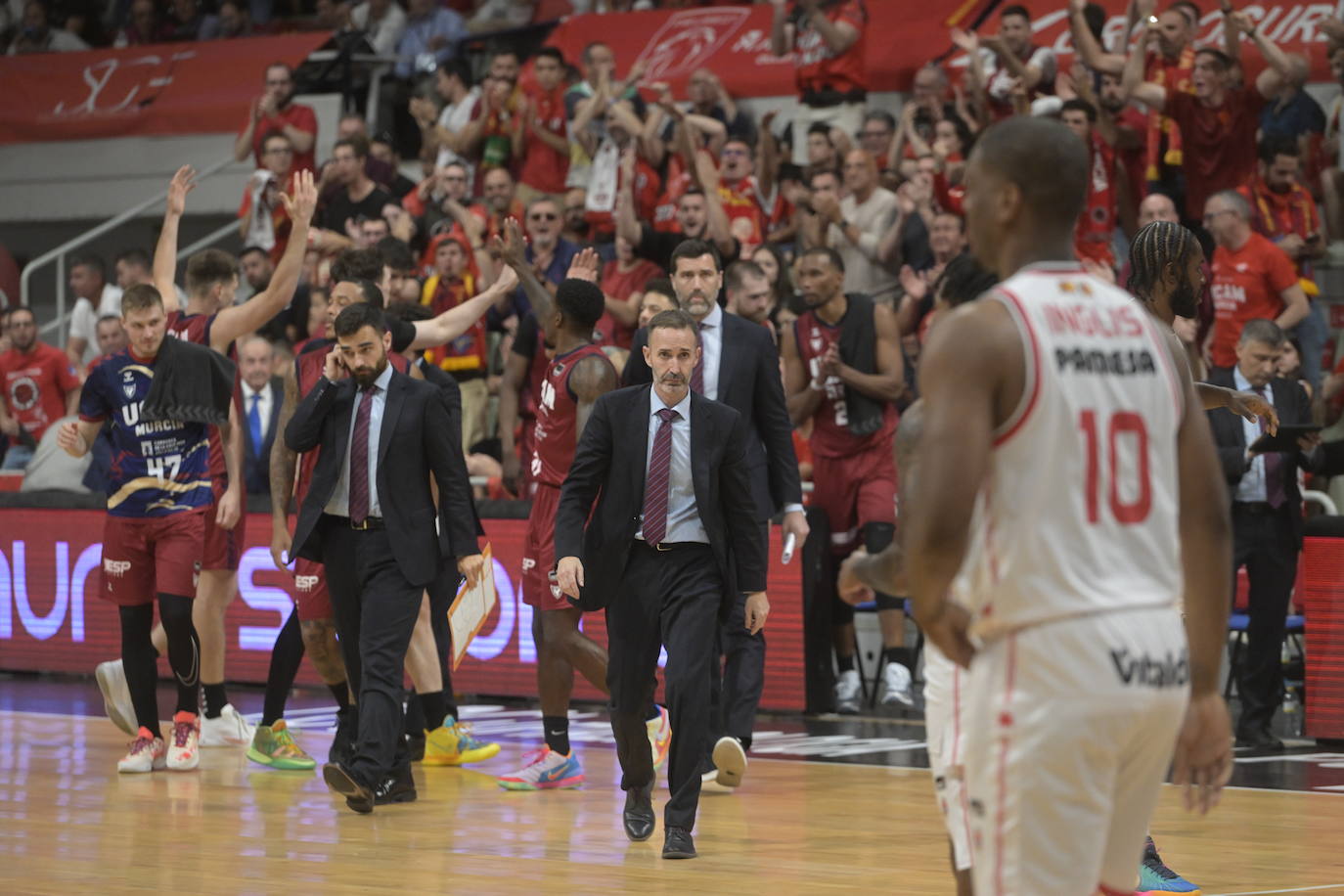 Las imágenes del UCAM-Valencia (72-83)