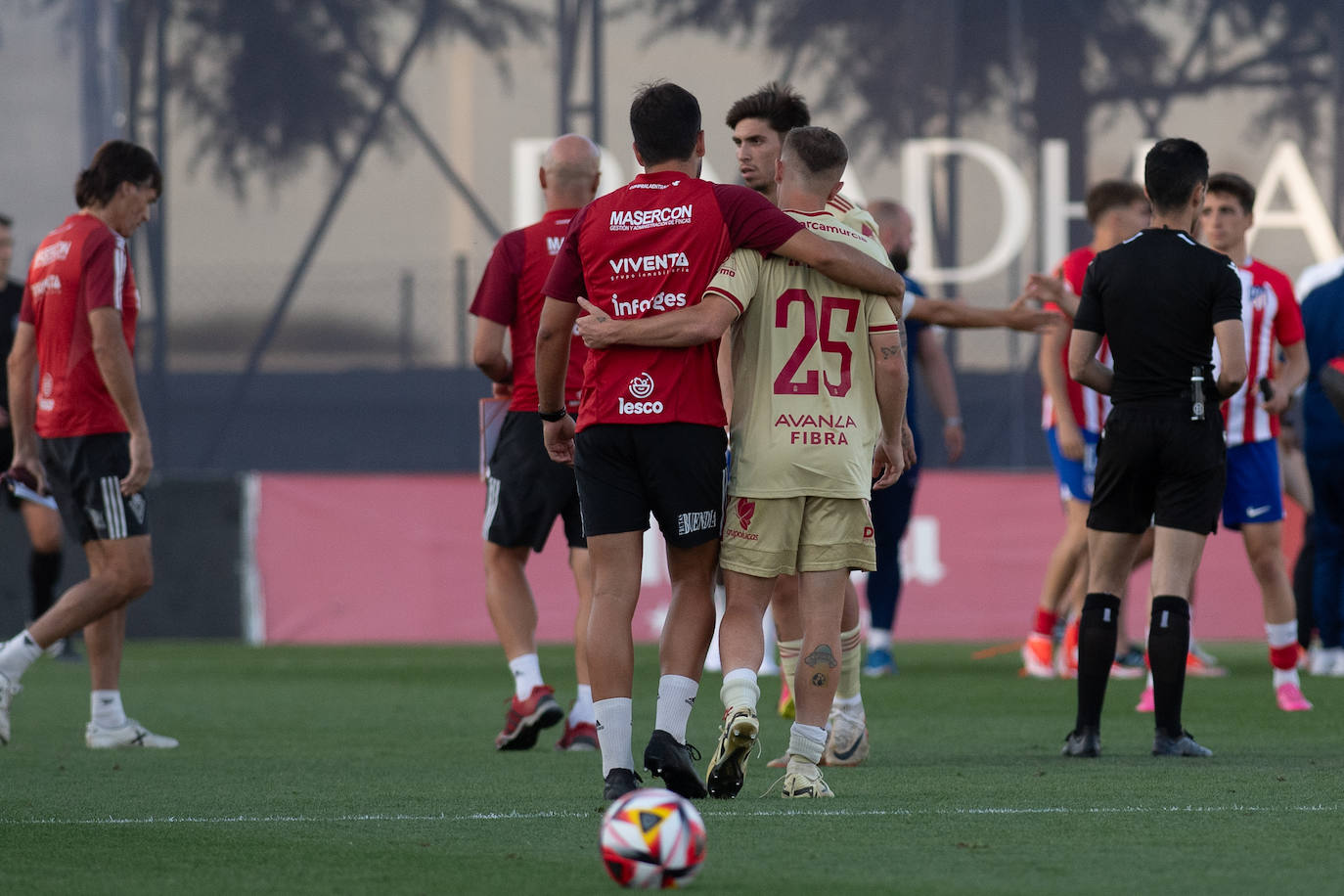 La derrota del Real Murcia frente al Atleti B, en imágenes