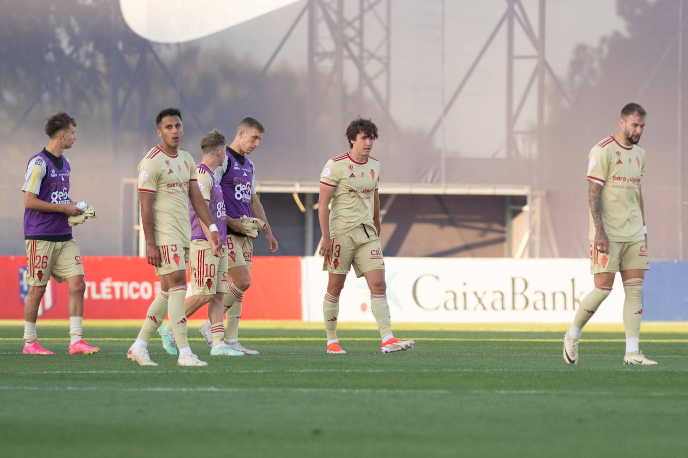 La derrota del Real Murcia frente al Atleti B, en imágenes