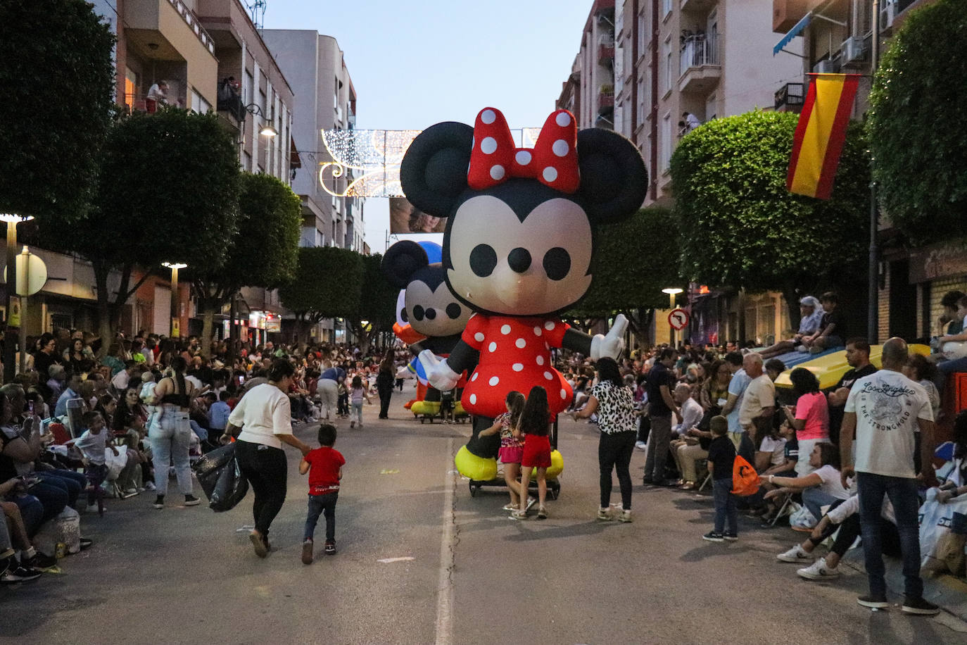 Juguetes en Alcantarilla y Quema de la Bruja