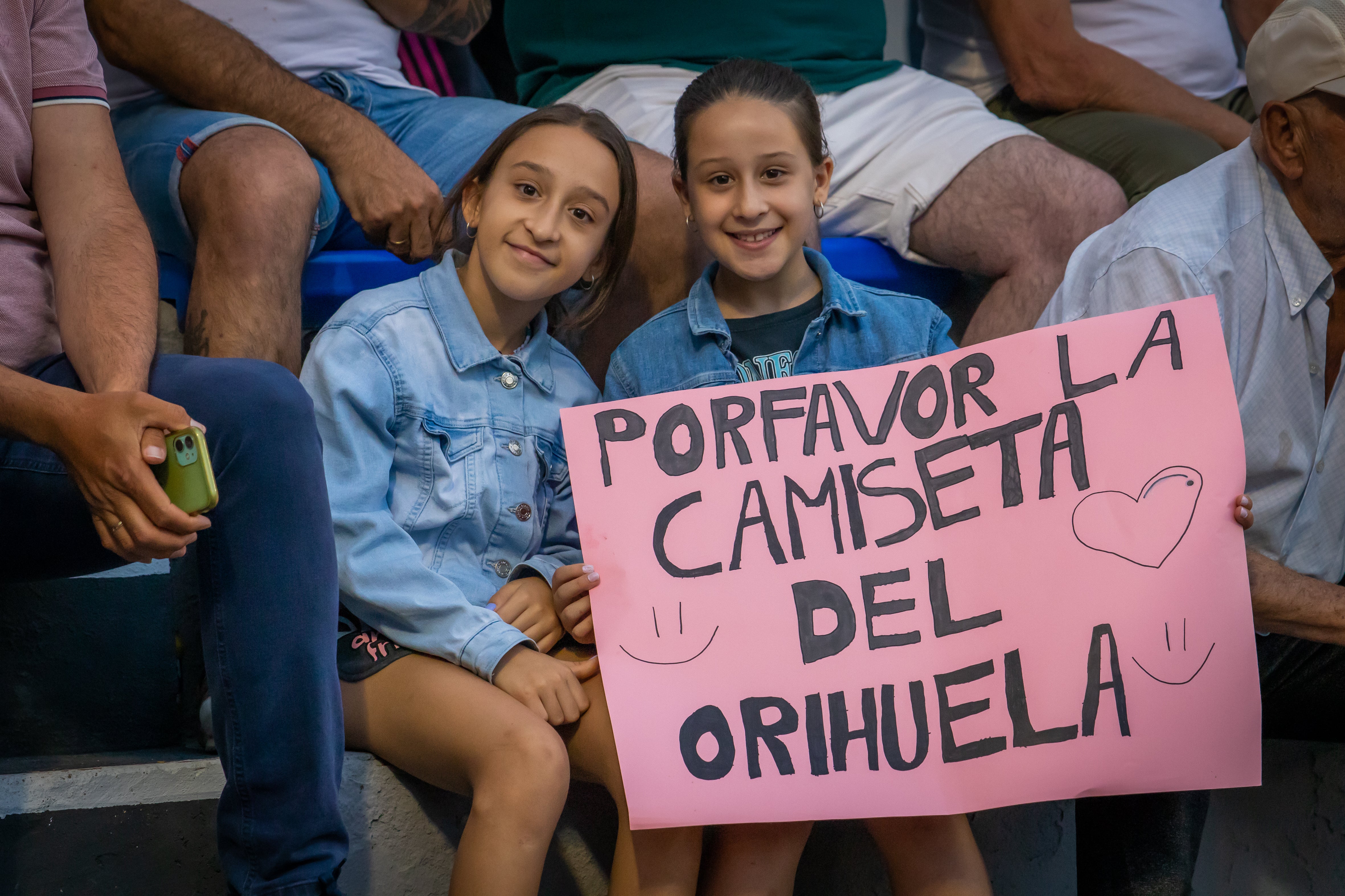 Las imágenes del partido entre el Orihuela y el Barakaldo en Los Arcos