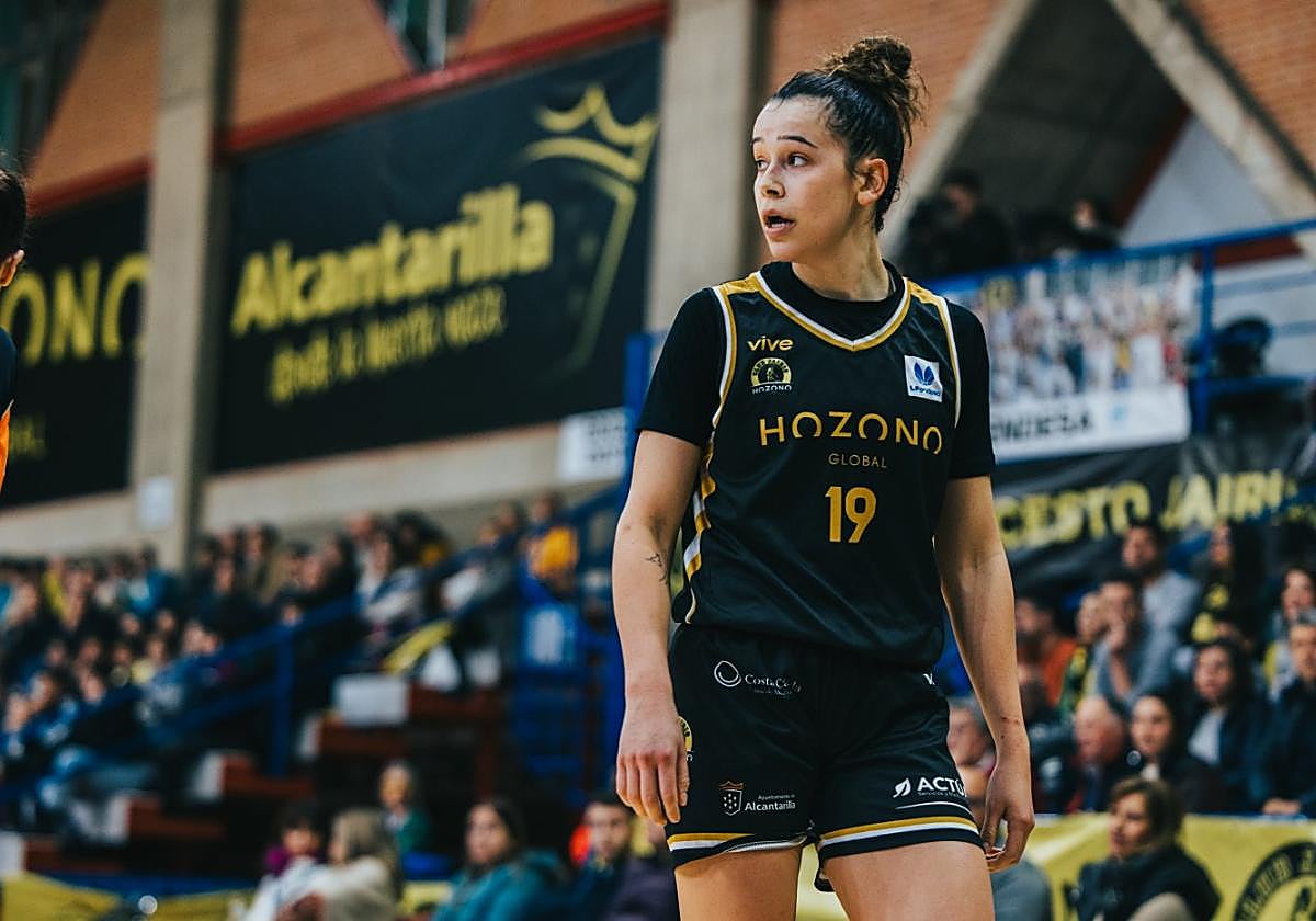 Lou López Sénéchal, en un partido de esta temporada.