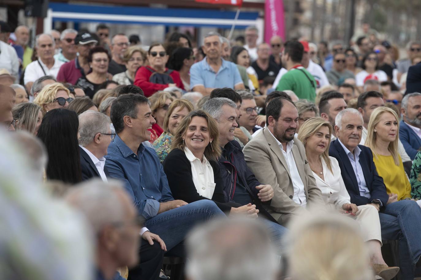 La visita de Pedro Sánchez a Los Alcázares, en imágenes