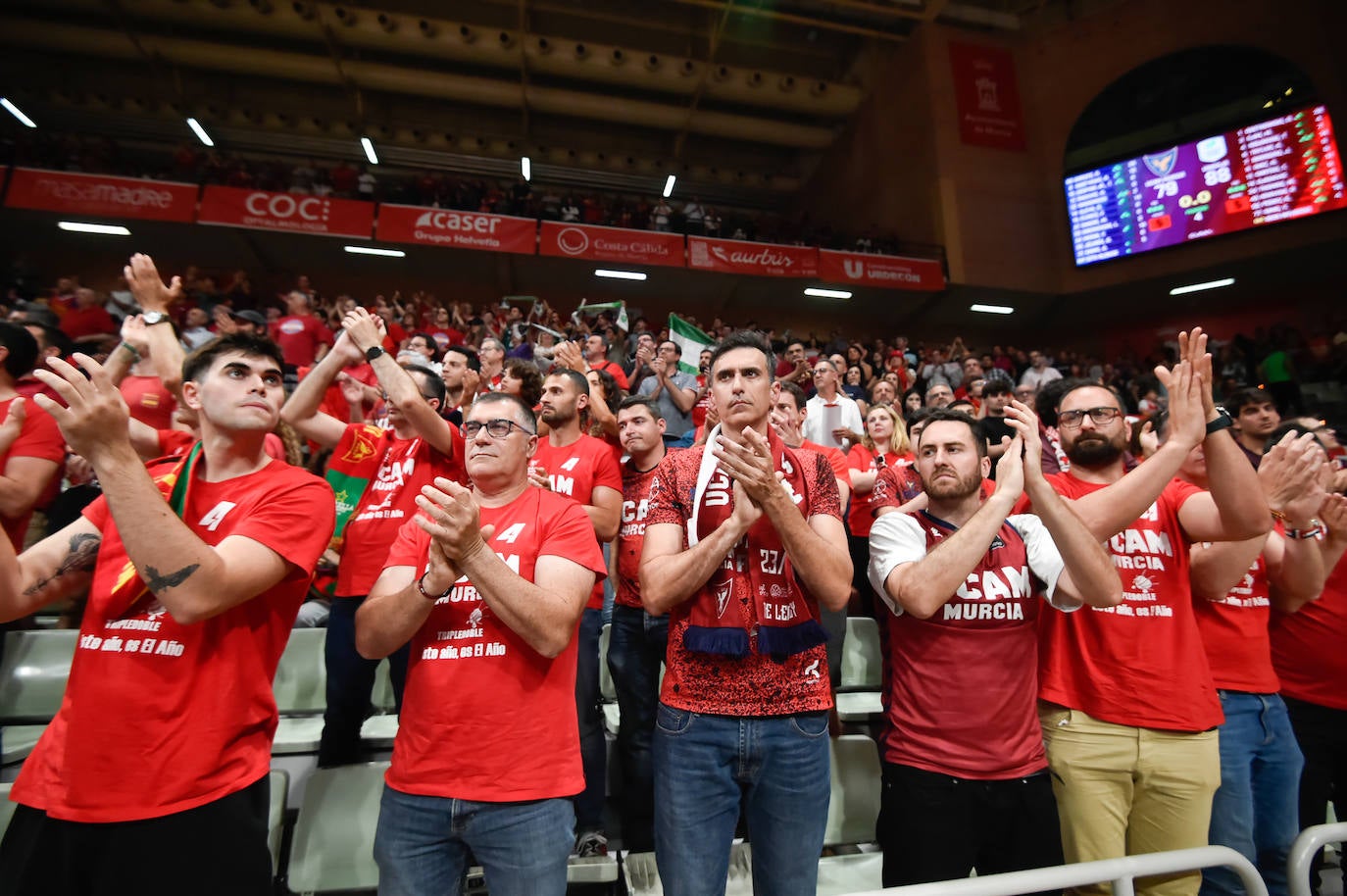 Las imágenes de la afición en el partido UCAM Murcia-Unicaja