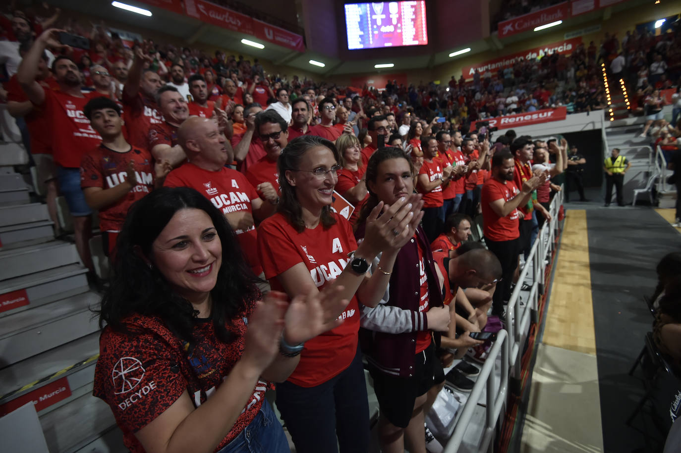 Las imágenes de la afición en el partido UCAM Murcia-Unicaja