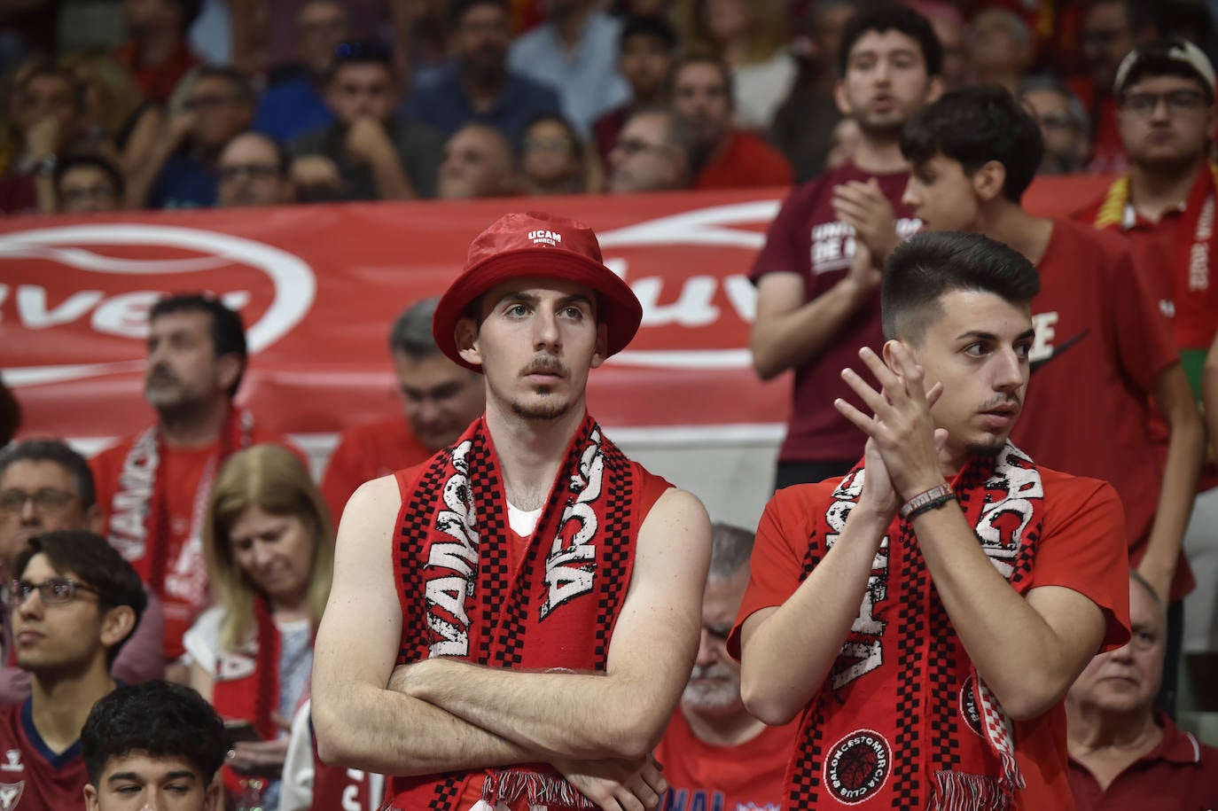 Las imágenes de la afición en el partido UCAM Murcia-Unicaja