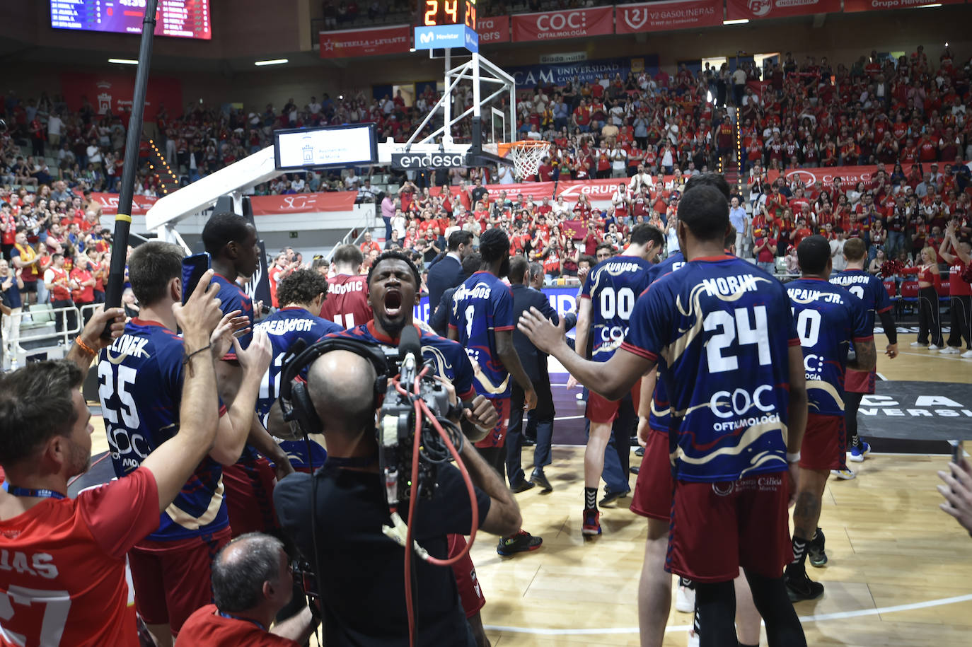 Las imágenes de la afición en el partido UCAM Murcia-Unicaja