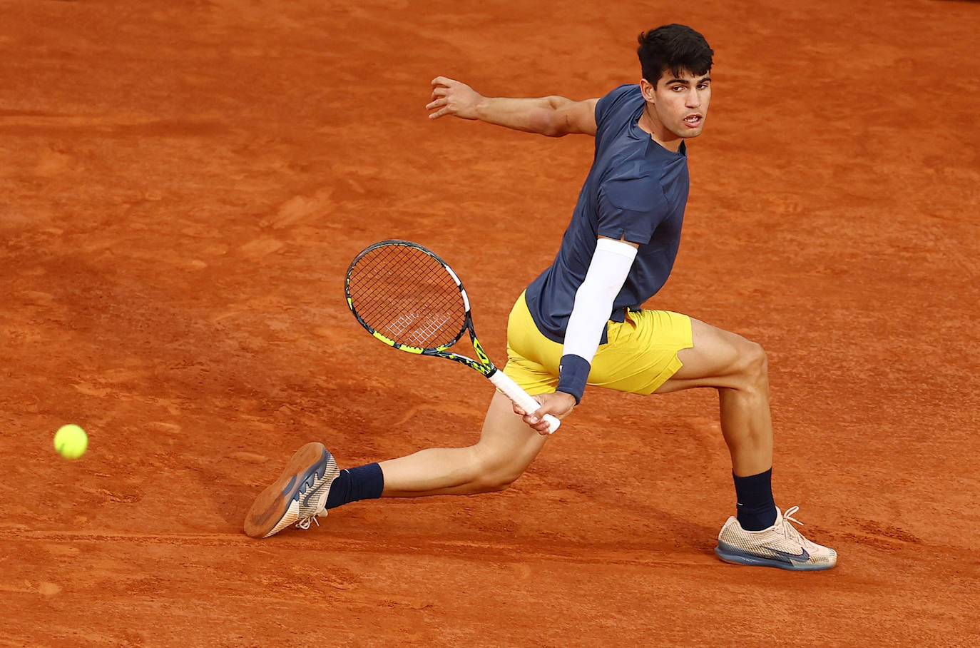 Las imágenes del partido entre Carlos Alcaraz y Stefanos Tsitsipas