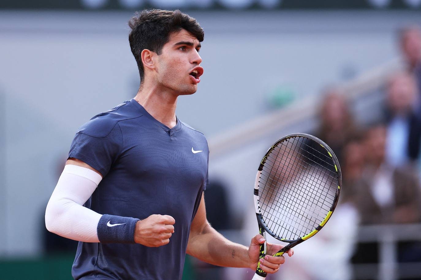 Las imágenes del partido entre Carlos Alcaraz y Stefanos Tsitsipas