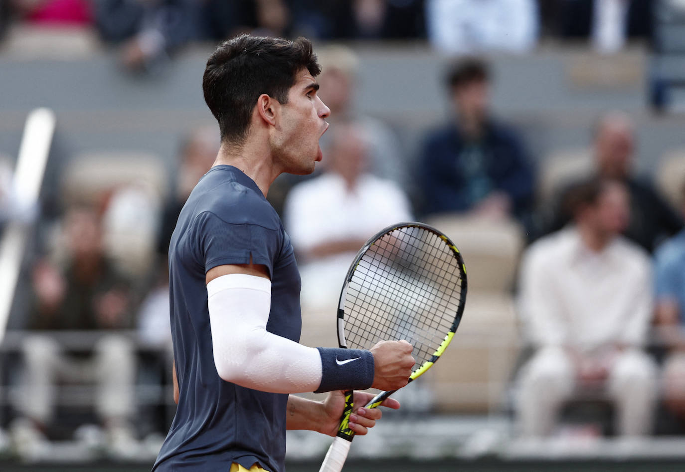 Las imágenes del partido entre Carlos Alcaraz y Stefanos Tsitsipas