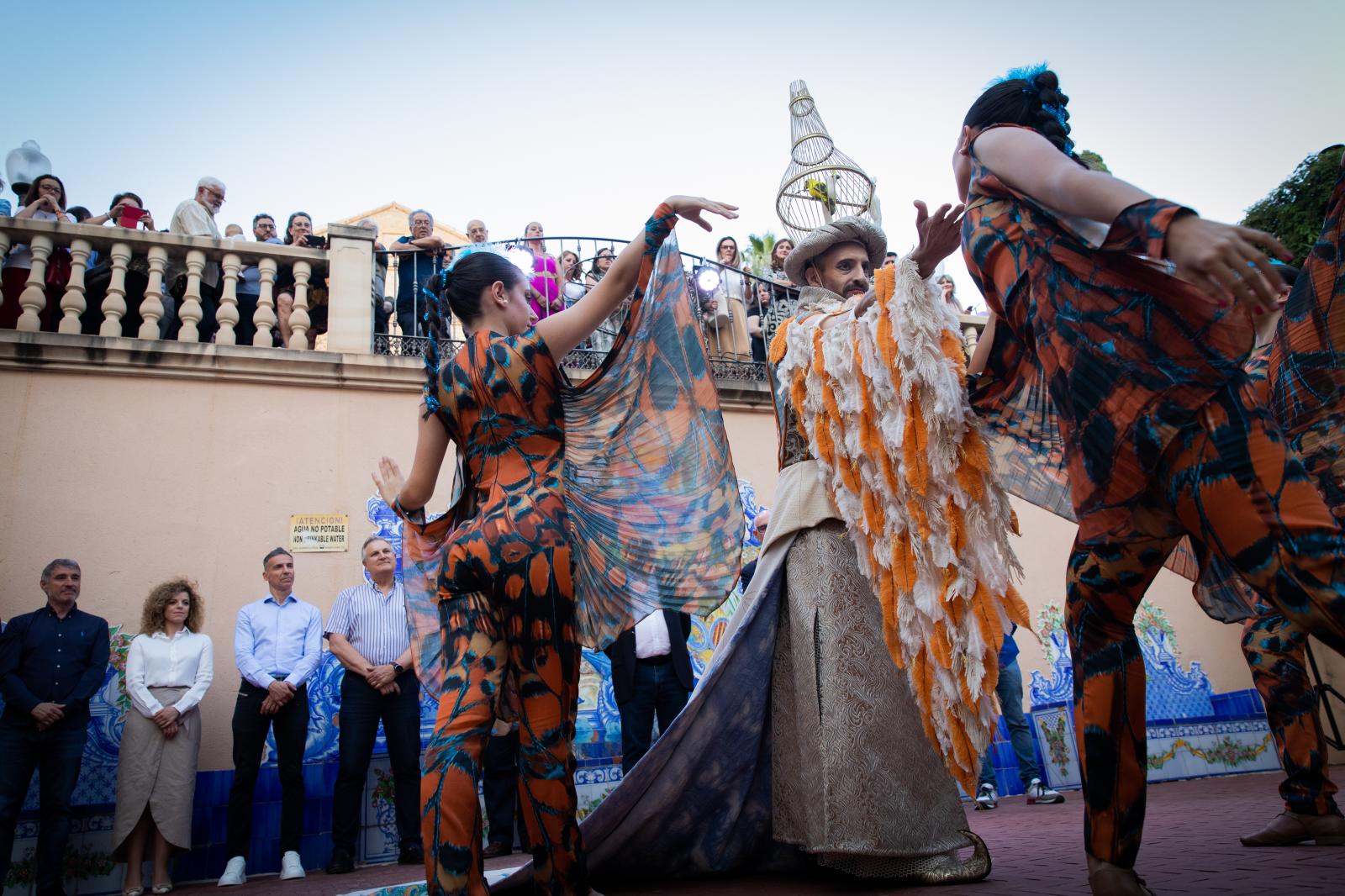 La presentación del cartel de los Moros y Cristianos de Orihuela, en imágenes