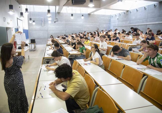 Primer examen de la Ebau en la UPCT, este miércoles por la mañana.