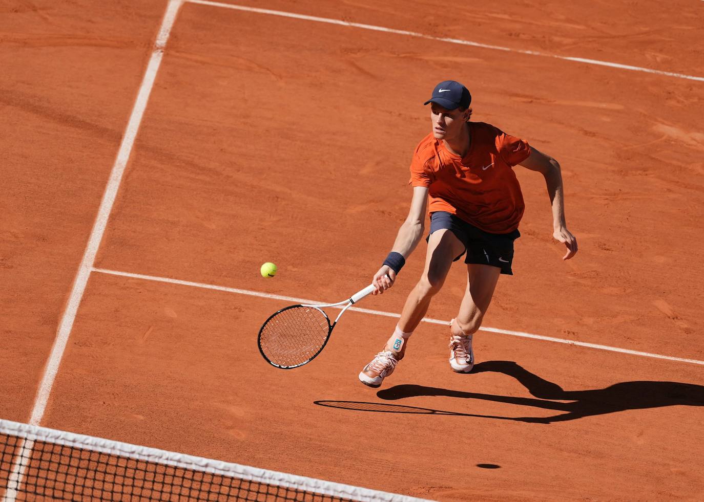 La victoria de Carlos Alcaraz ante Sinner en Roland Garros, en imágenes