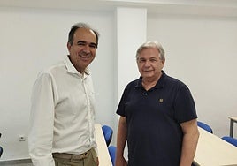 El catedrático David Morillas dirige el proyecto 'Delincuencia y Esquizofrenia' en el que colabora el médico forense Juan Pedro Hernández del Rincón.