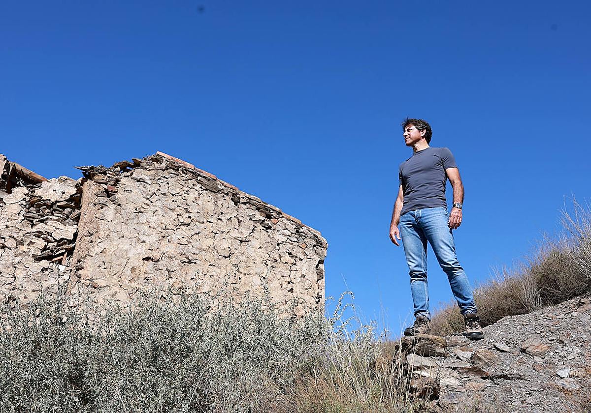 Miguel Ángel Ruiz, en la sierra de los Mayorales (Águilas).