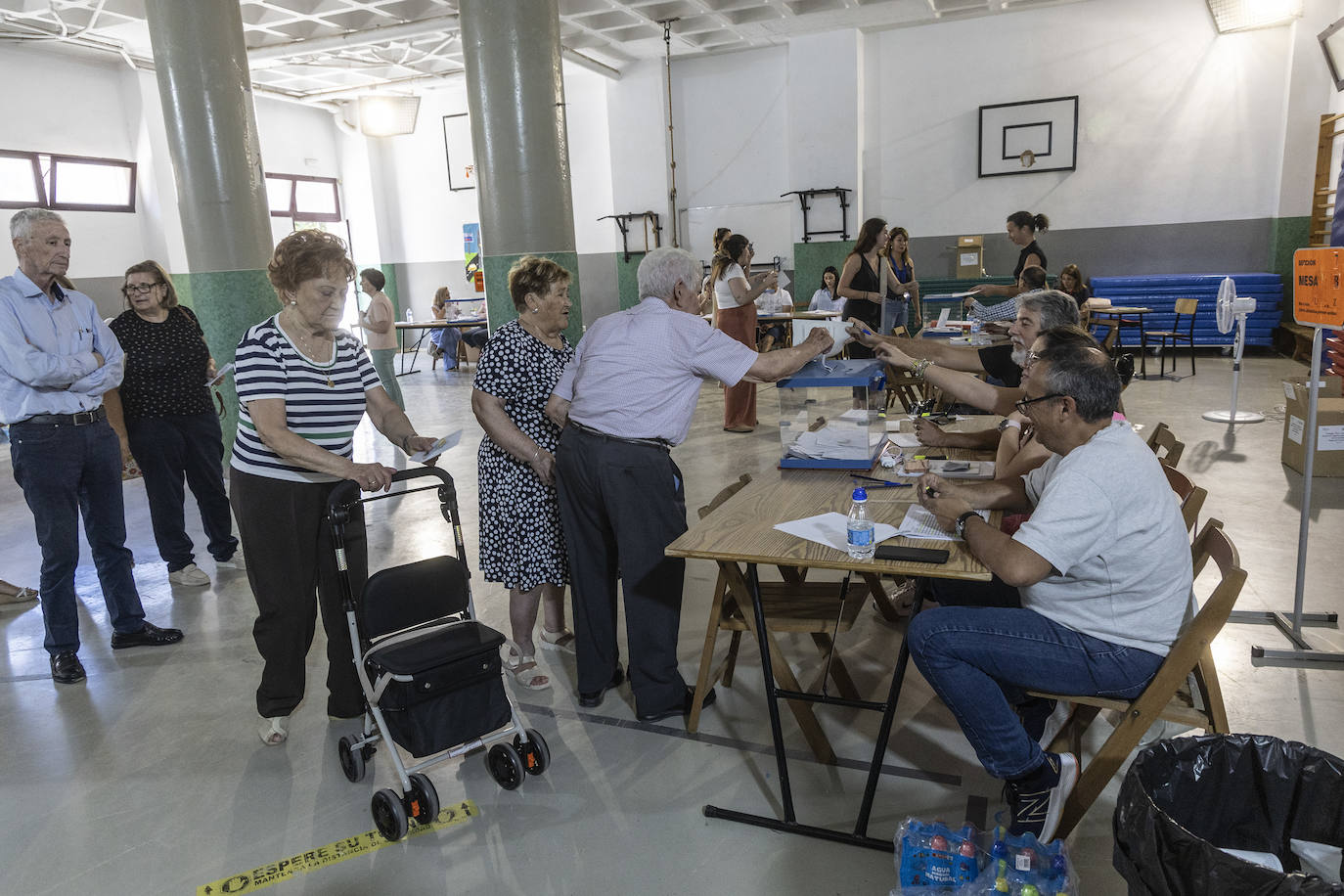 Las elecciones europeas en la Región de Murcia, en imágenes