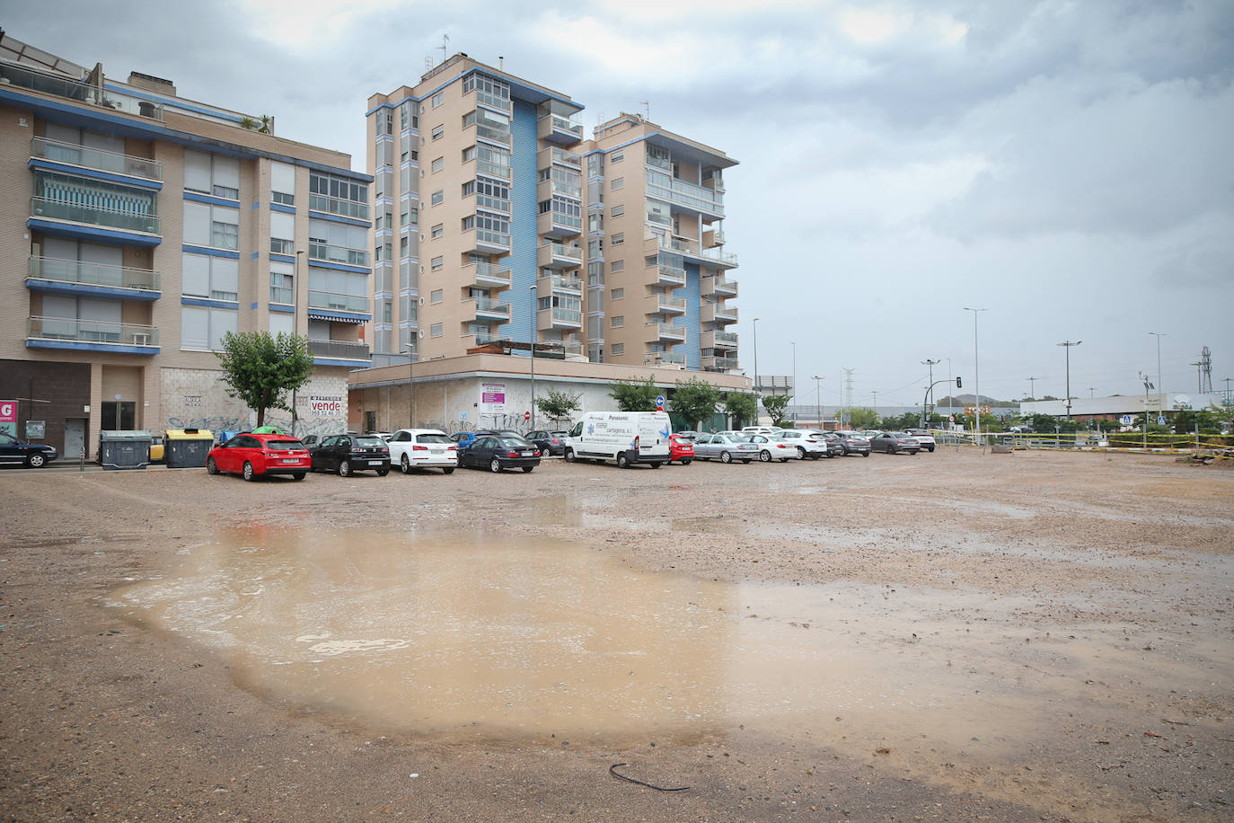 En imágenes, las fuertes lluvias dejan 31 litros en una hora en Cartagena