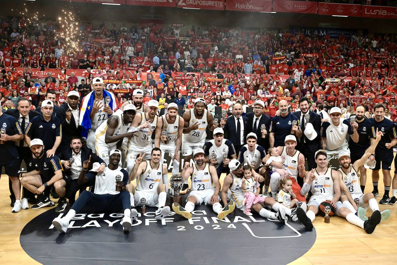 Las imágenes de la celebración del UCAM y el Real Madrid