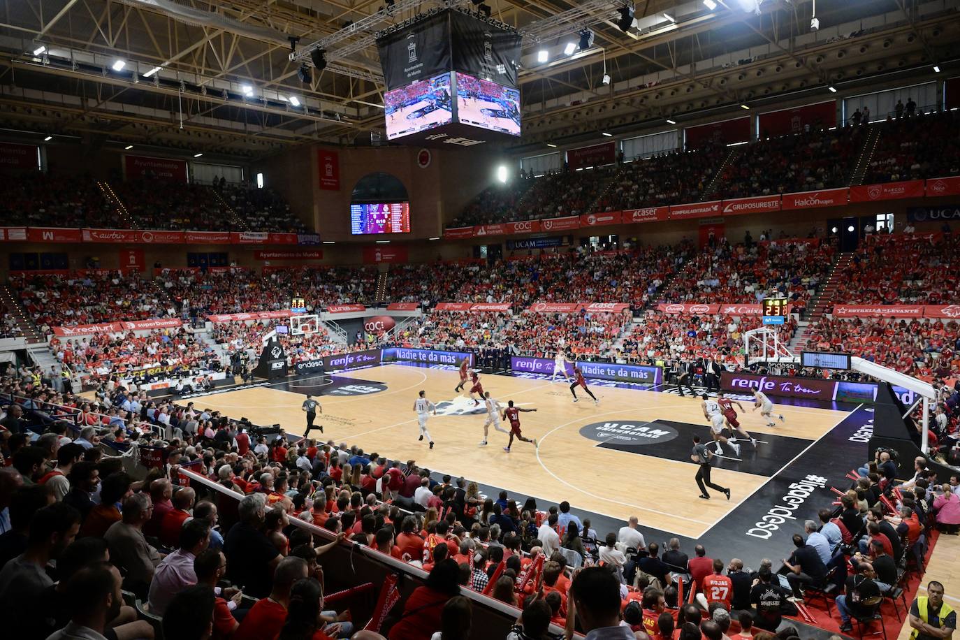 Las imágenes del UCAM-Real Madrid (73-84)