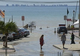 Desembocadura de la rambla de La Maraña en el Mar Menor, en Los Alcázares.