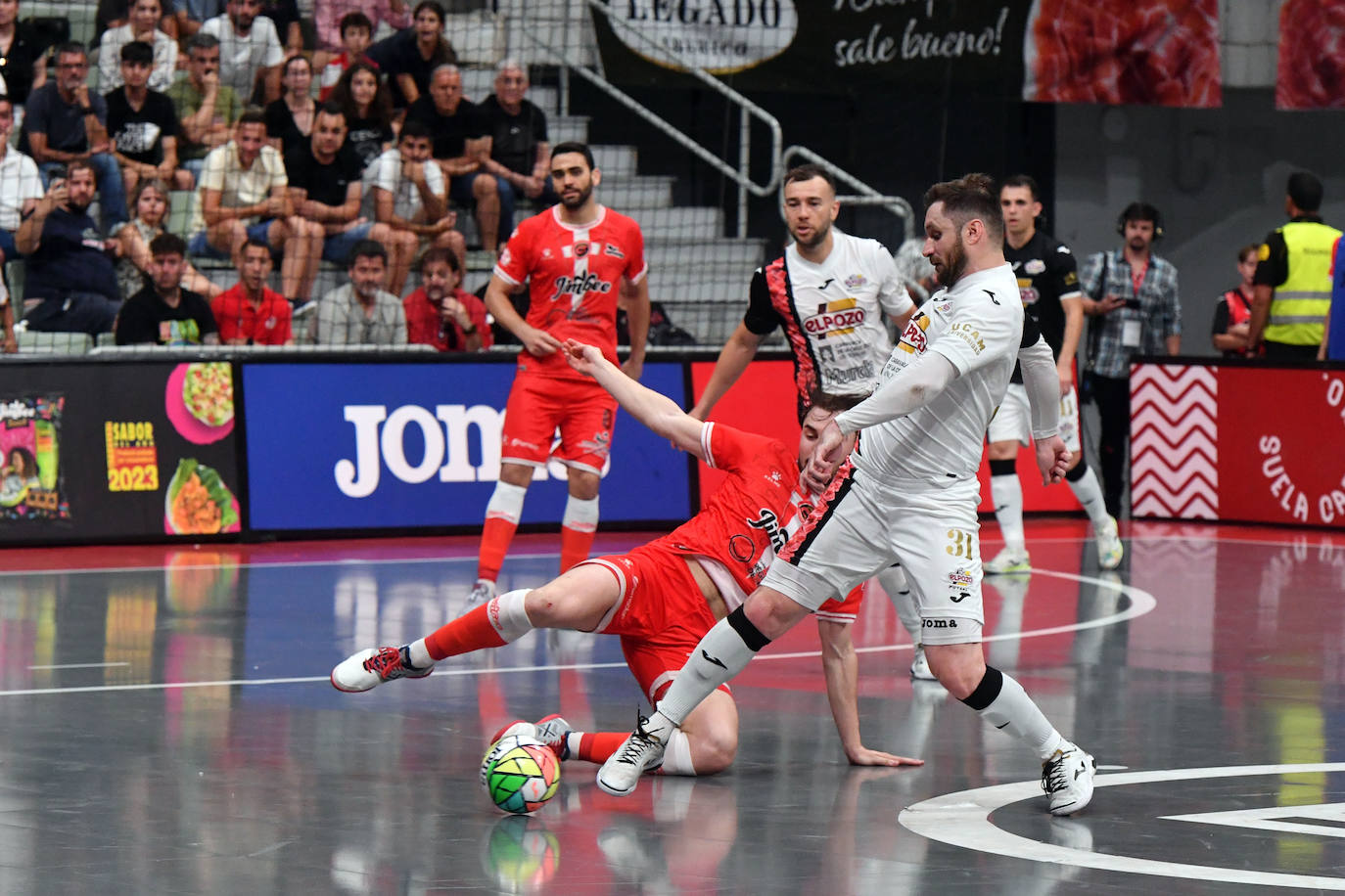 El segundo partido de la final entre ElPozo y el Jimbee, en imágenes