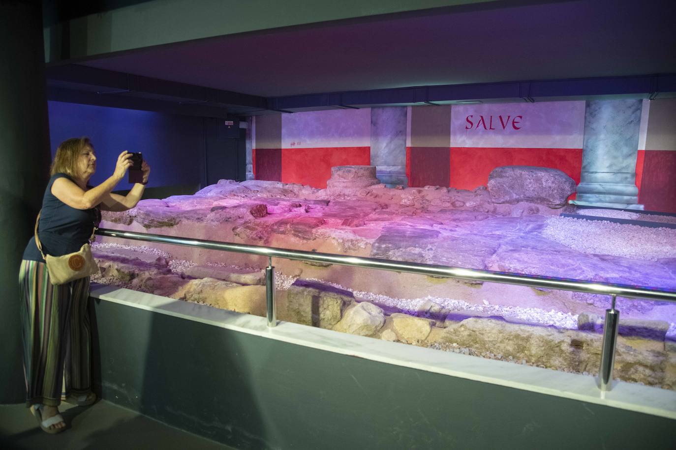 Las imágenes de las visitas arqueológicas en Cartagena