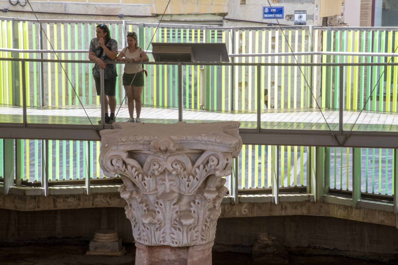 Las imágenes de las visitas arqueológicas en Cartagena