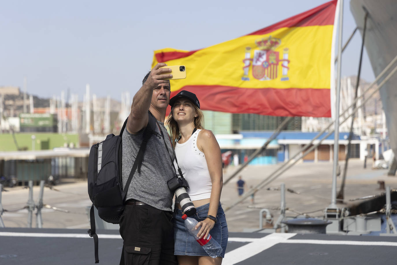 La visita a los buques de la armada en Cartagena, en imágenes