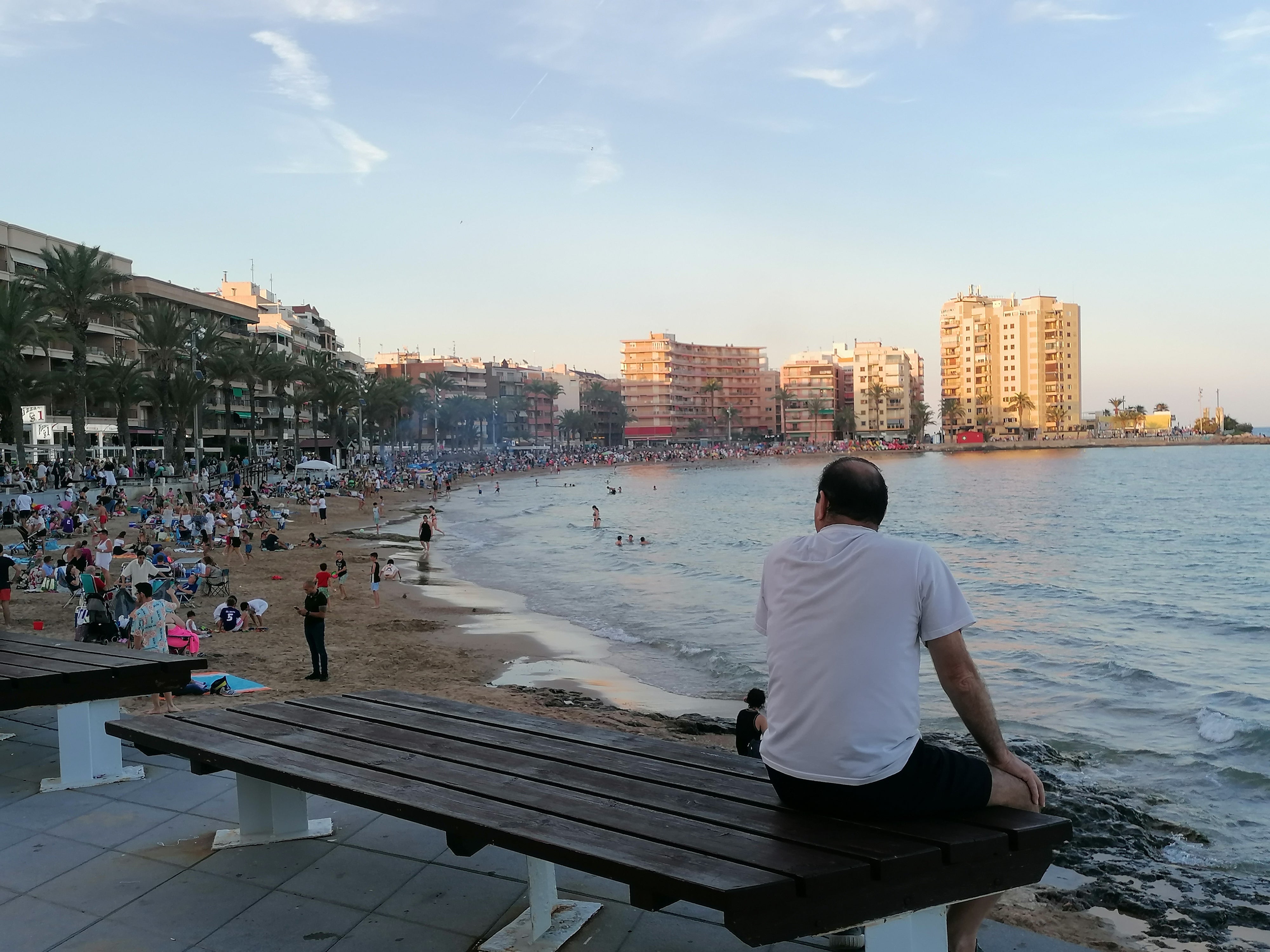 Las imágenes de las hogueras de San Juan en Torrevieja