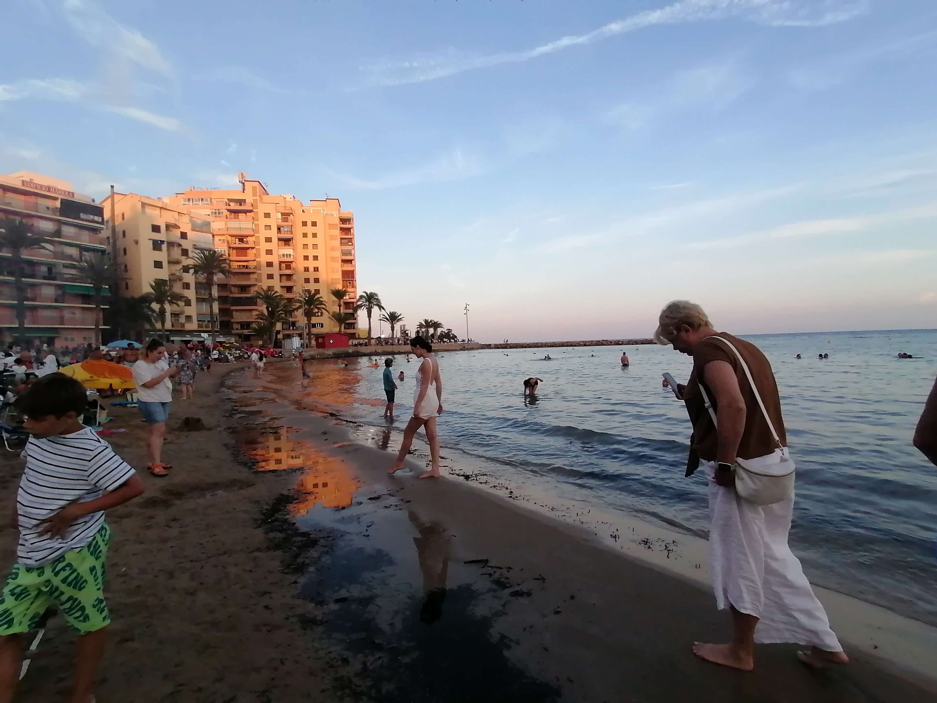 Las imágenes de las hogueras de San Juan en Torrevieja