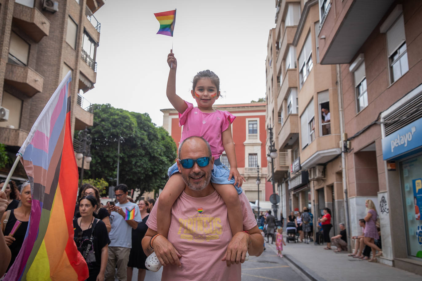 Las imágenes de la marcha del Orgullo LGTBI en Orihuela