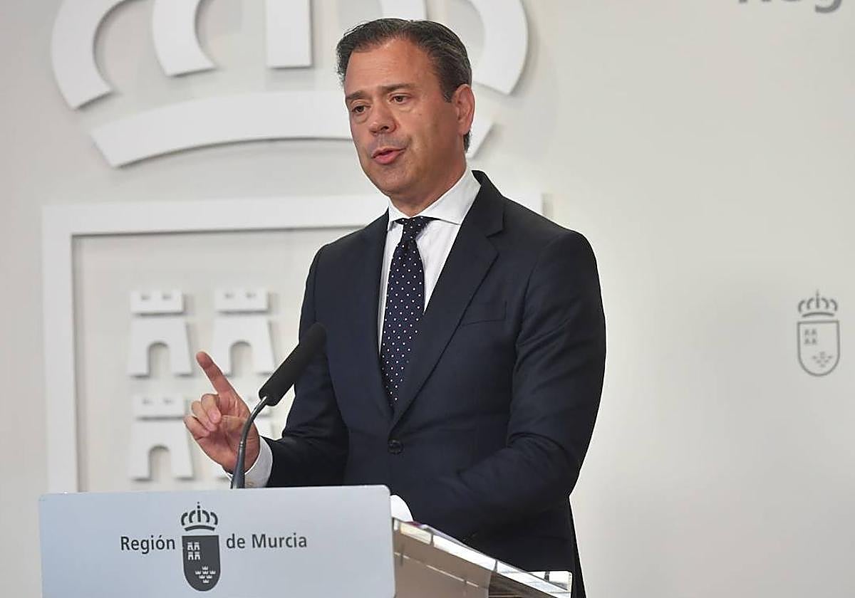 Marcos Ortuño, portavoz del Gobierno regional, este jueves.