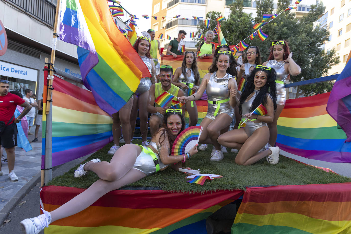 El desfile del Orgullo en Cartagena, en imágenes