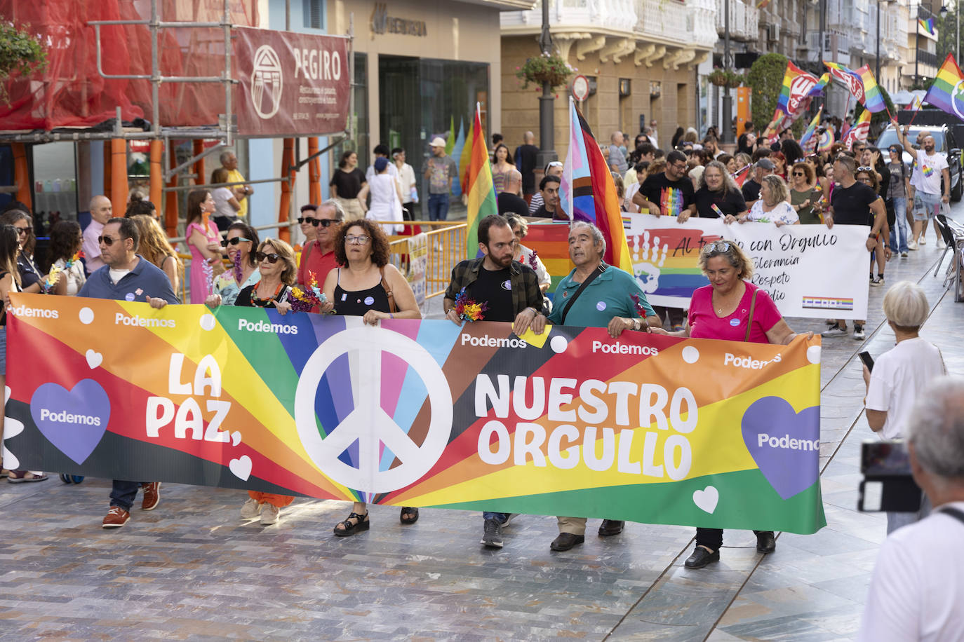 El desfile del Orgullo en Cartagena, en imágenes