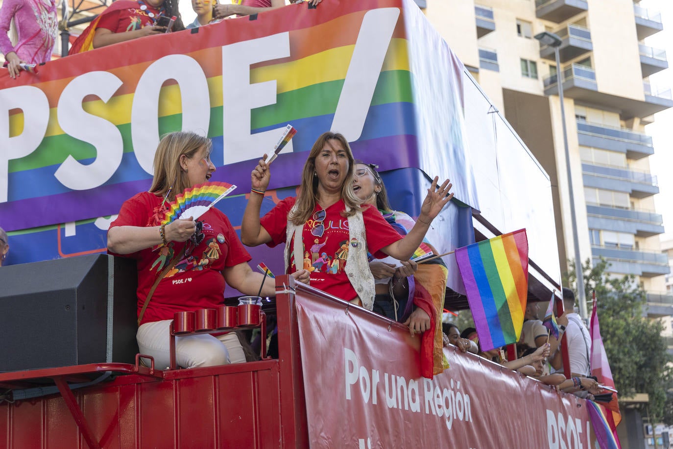 El desfile del Orgullo en Cartagena, en imágenes