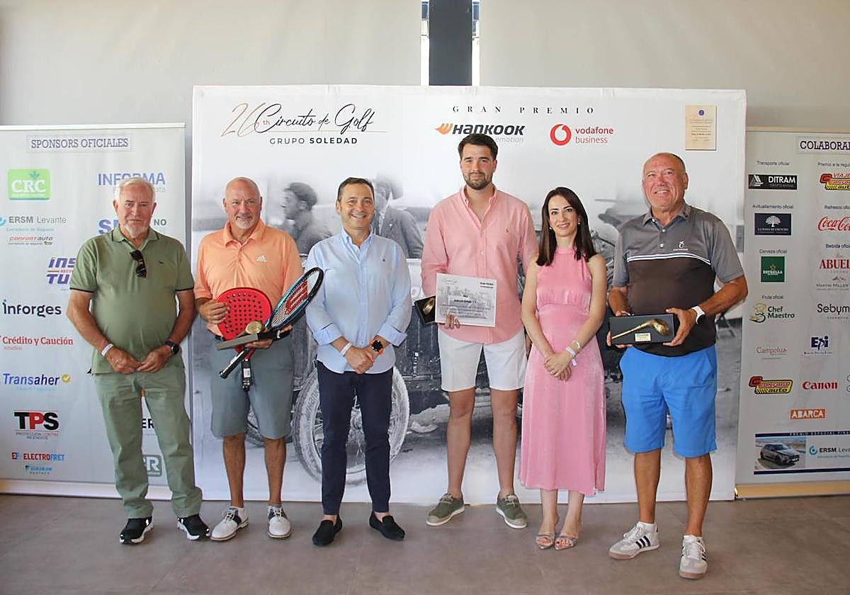 Ganadores de primera categoría.