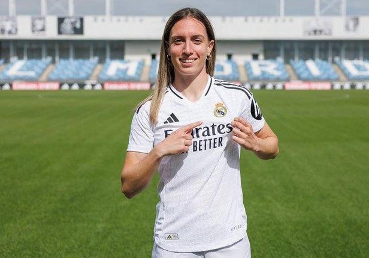El Real Madrid hace oficial el fichaje de la yeclana Eva Navarro