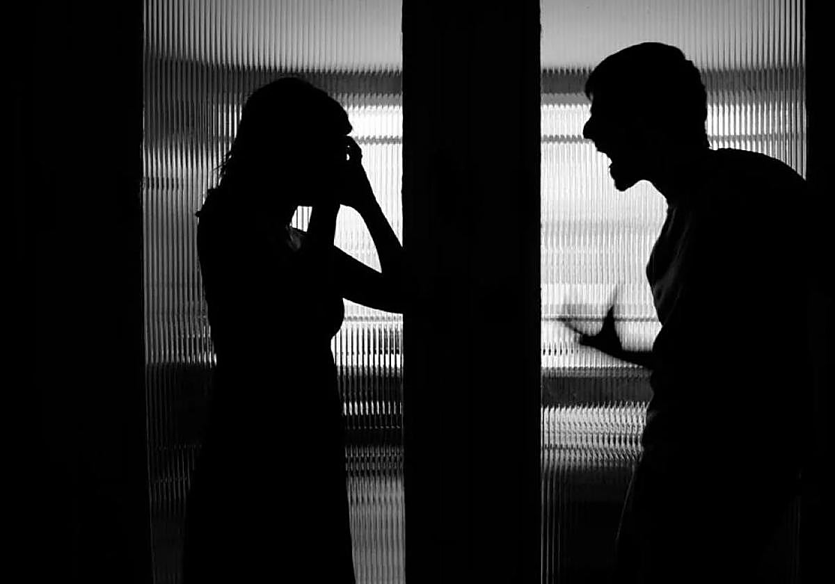 Detenido por agredir a su novia tras una discusión en Murcia