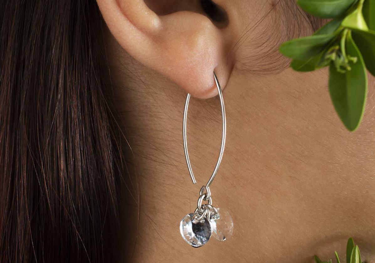 Cuatro trucos para limpiar tus joyas de acero inoxidable y que queden como nuevas.
