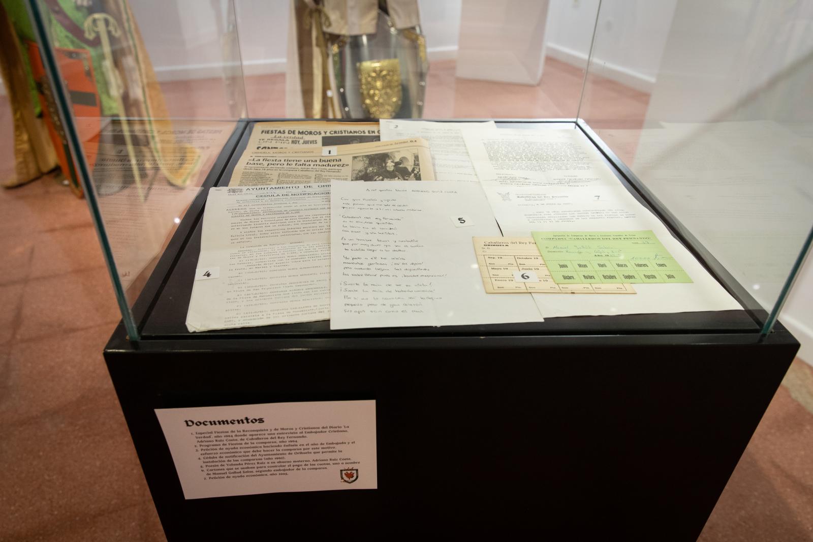La exposición de los Caballeros del Rey Fernando en Orihuela, en imágenes