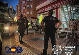 Agentes durante la operación, este miércoles.