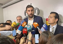 Antelo y Pancorbo, este viernes, en rueda de prensa.
