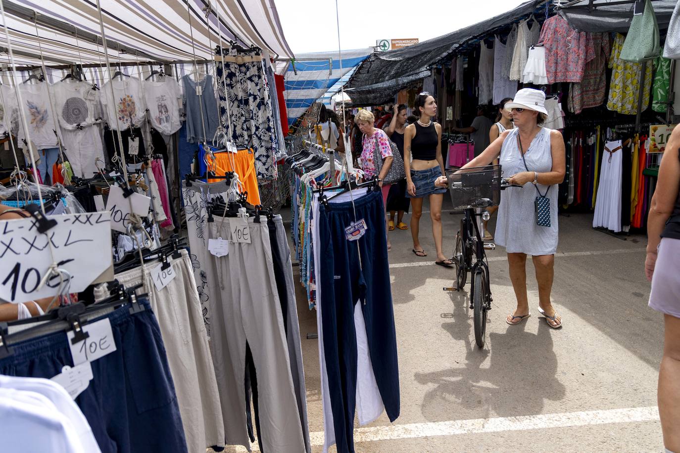 Las imágenes del mercado de Cabo de Palos