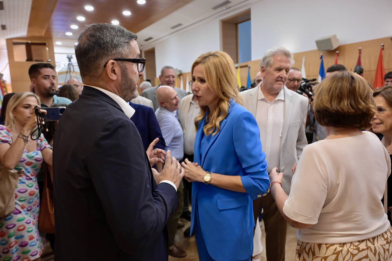 Toma de posesión de los nuevos consejeros del gobierno regional, en imágenes