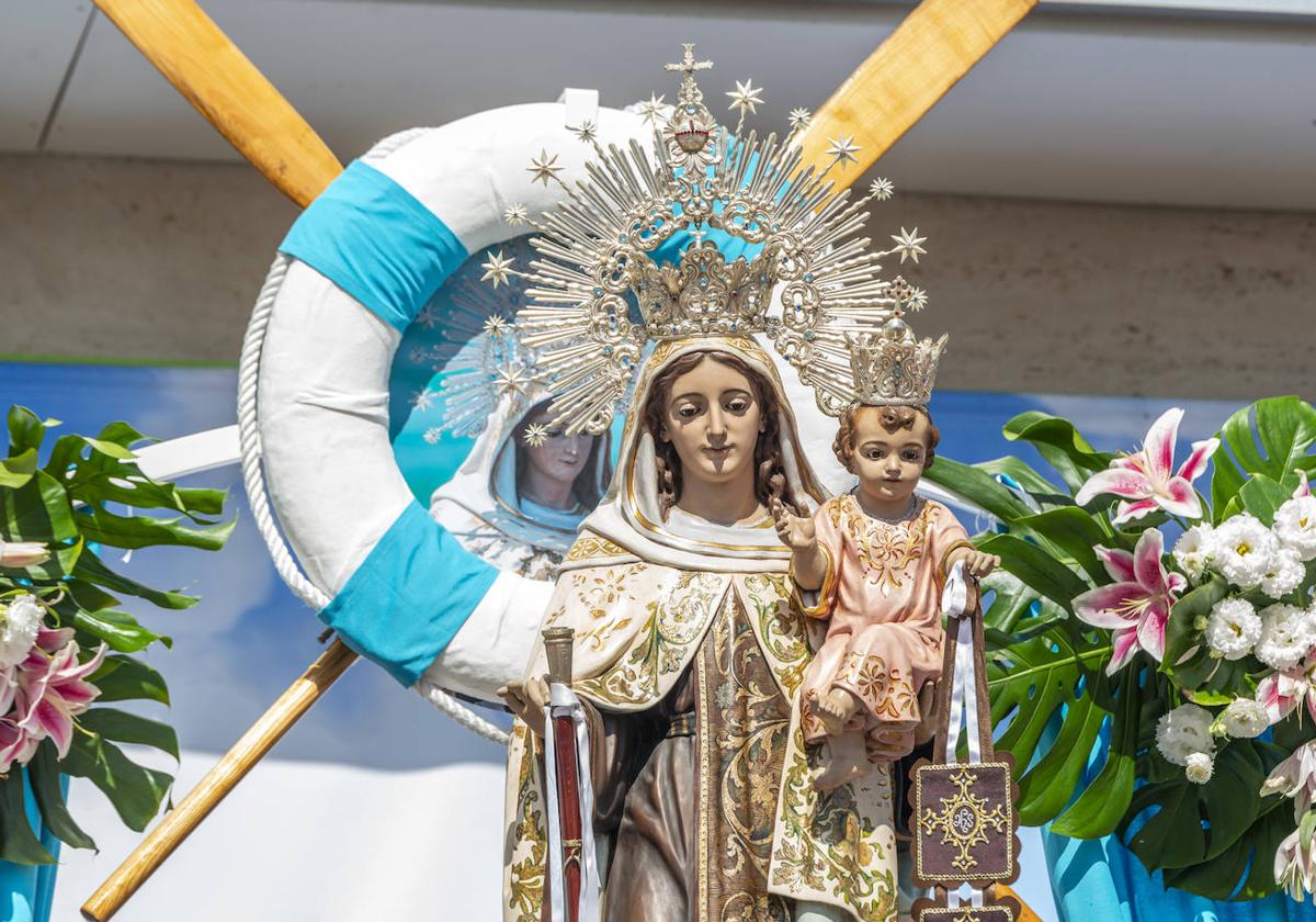 Los pescadores conmemoran a su patrona, la Virgen del Carmen, en imágenes