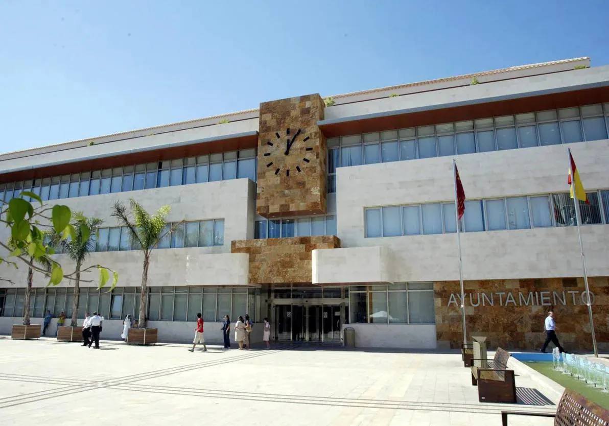 Fachada del Ayuntamiento de San Javier.