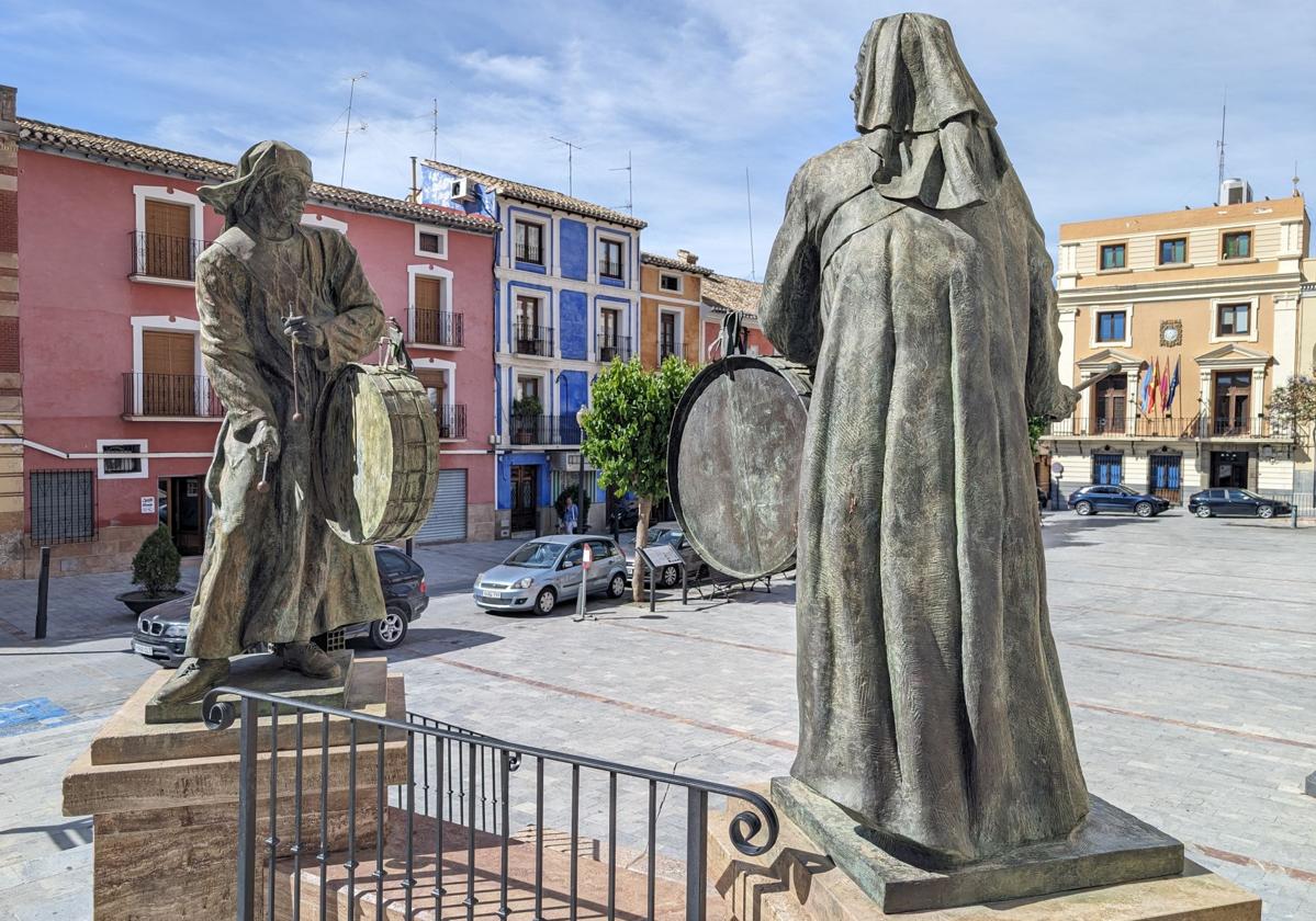 Monumento al Tamborista de Mula.