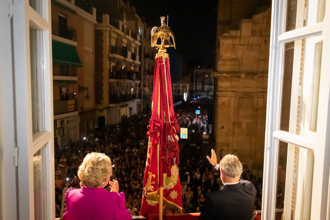Las imágenes de la Exposición de la Gloriosa Enseña del Oriol en Orihuela
