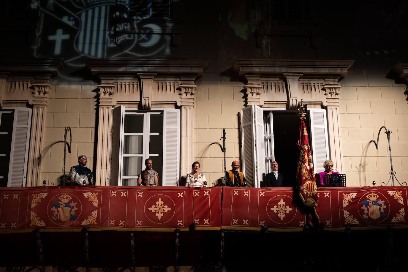Las imágenes de la Exposición de la Gloriosa Enseña del Oriol en Orihuela