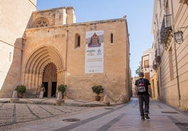 Salida del Camino de Levante junto a la Catedral de Orihuela.